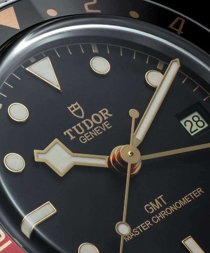 帝舵腕表表蒙子坏了解决技巧