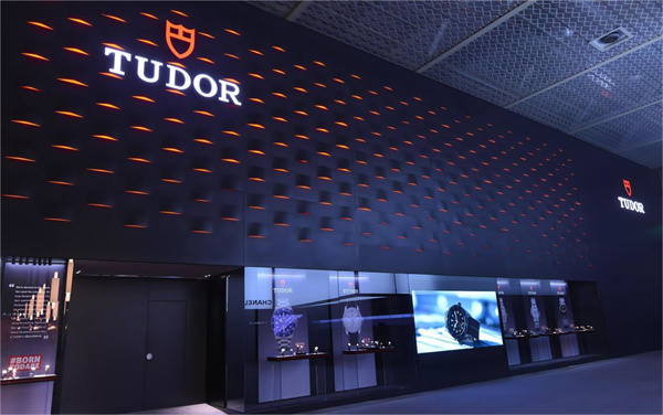 帝舵腕表进灰了解决方法 帝舵腕表进灰了解决方法