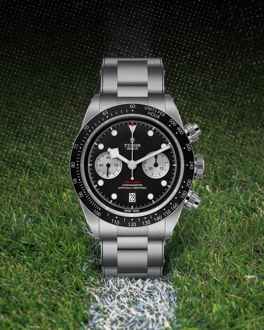 帝舵腕表表蒙有划痕处理办法