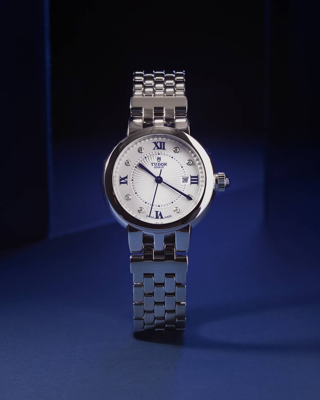 帝舵手表表蒙有划痕处理方法