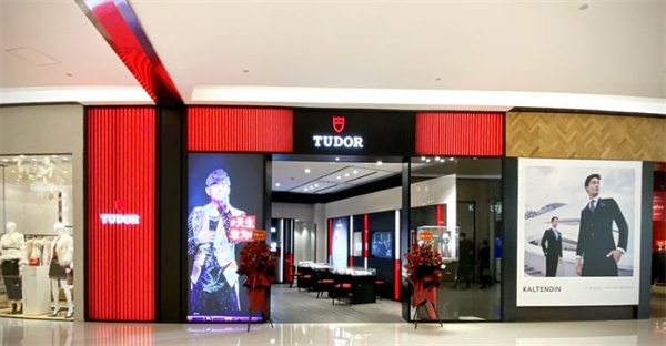 帝舵腕表表蒙有划痕处理办法推荐