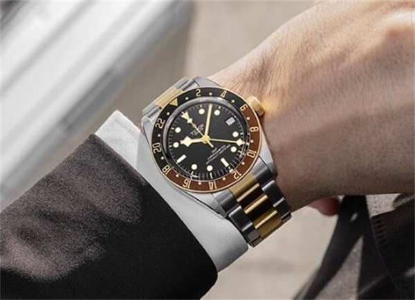 帝舵腕表走慢了解决方法详解