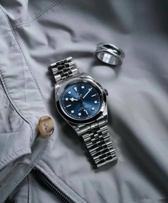 帝舵表蒙子坏了原因是什么